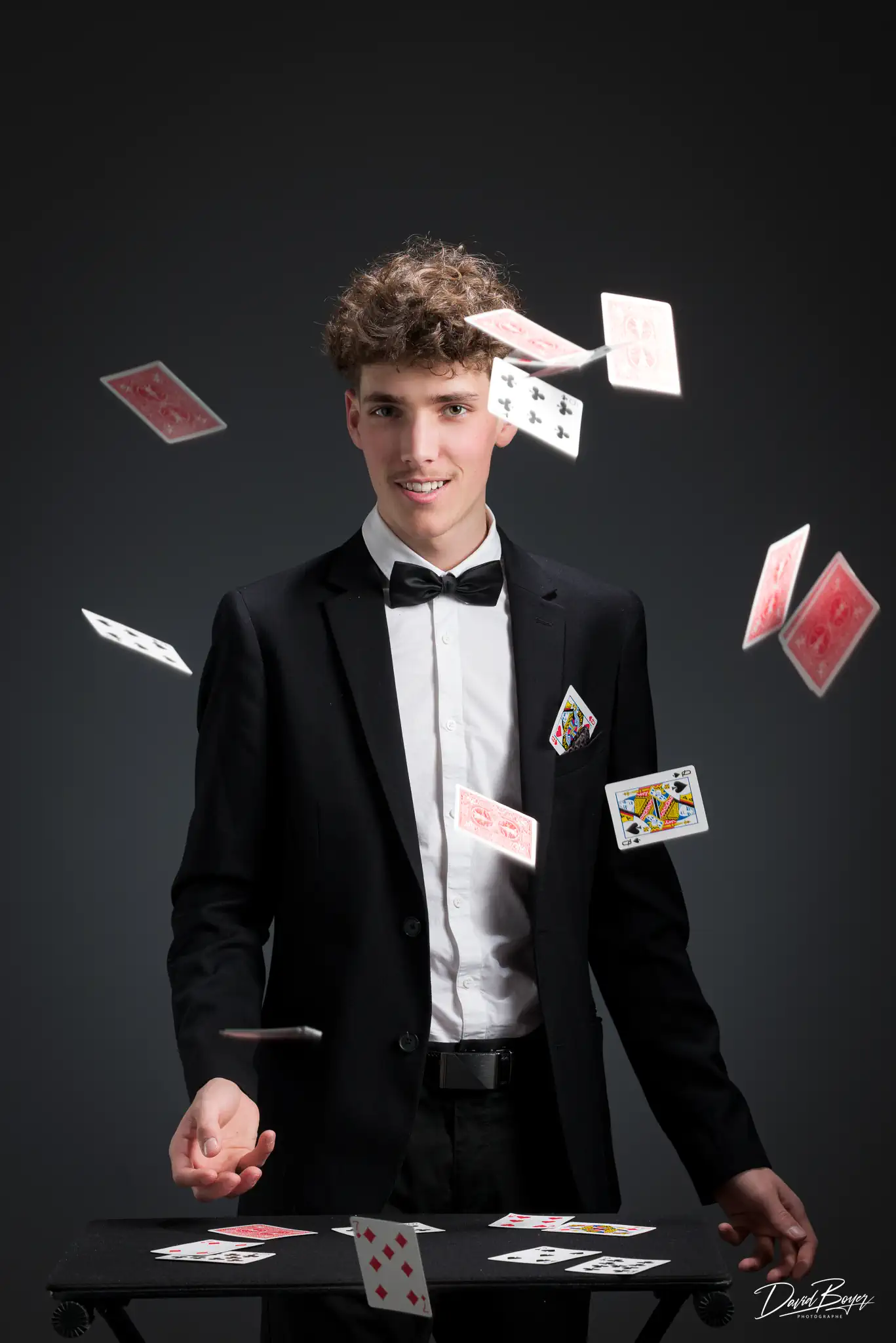 Manipulation de cartes — Tim Potterson, magicien à Paris